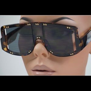 Brown tortoise shell sunglasses🔥🔥🔥🔥